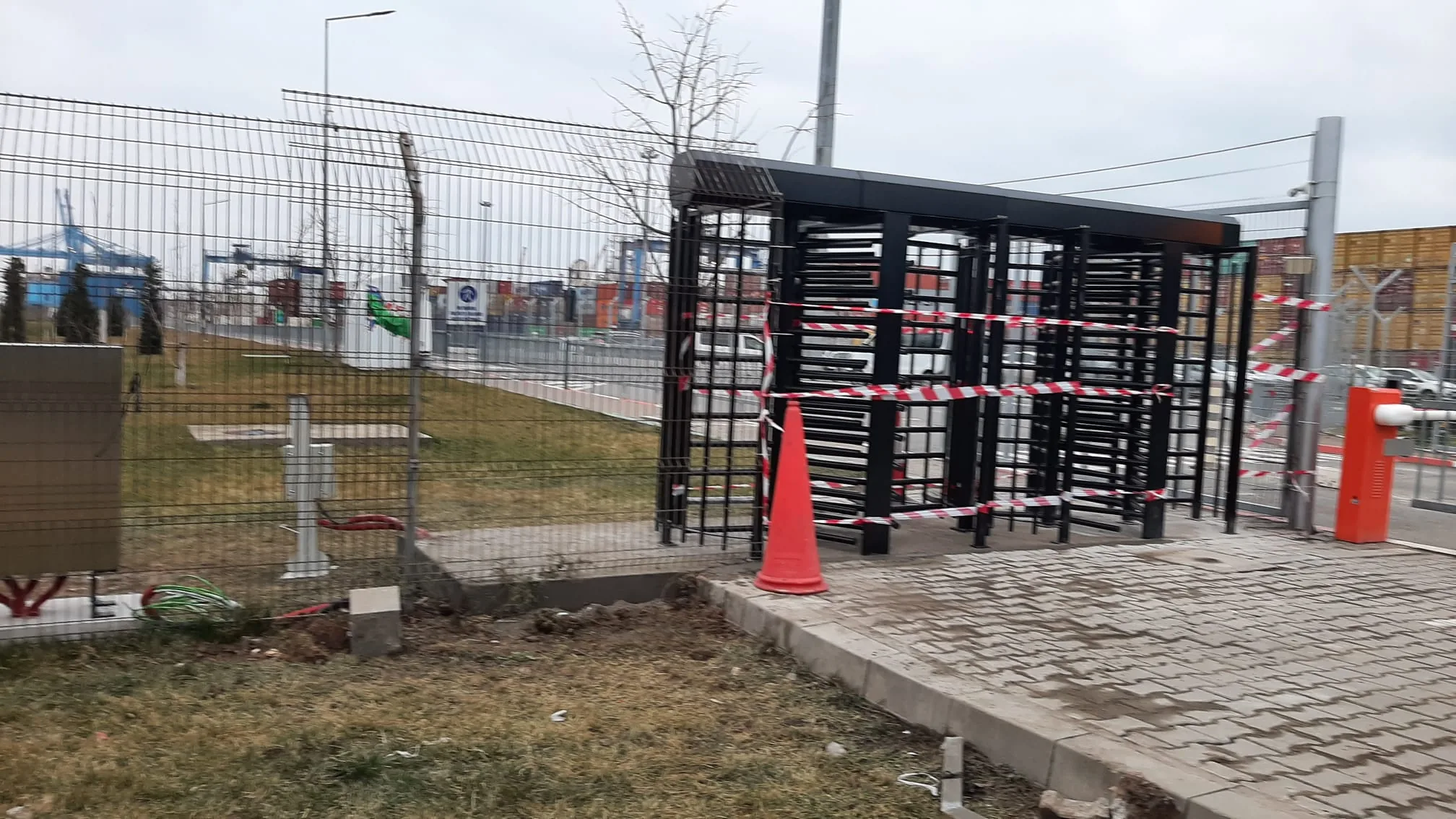 Miniatură 4